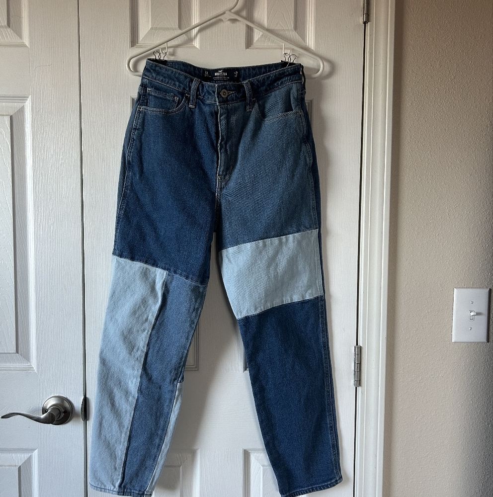 Hollister Woman's Jean